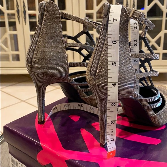 🚫SOLD🚫Shoes - Picture 6 of 8